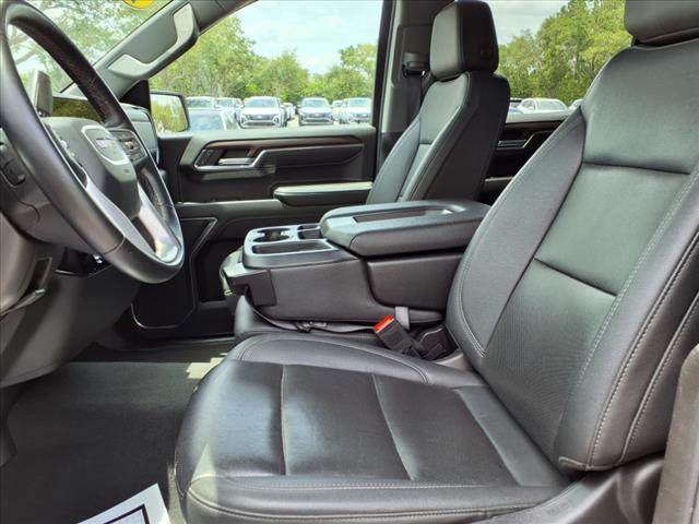 Photo of 2024 Summit White GMC Sierra 1500