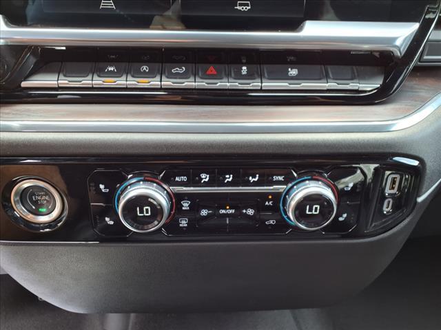 Photo of 2024 Summit White GMC Sierra 1500