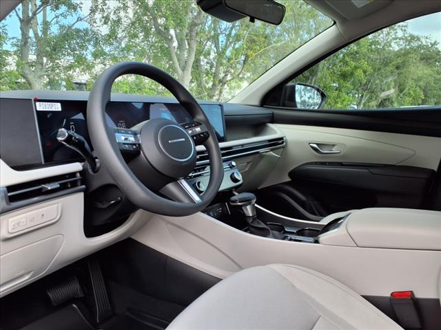 Photo of 2025 Phantom Black Hyundai TUCSON