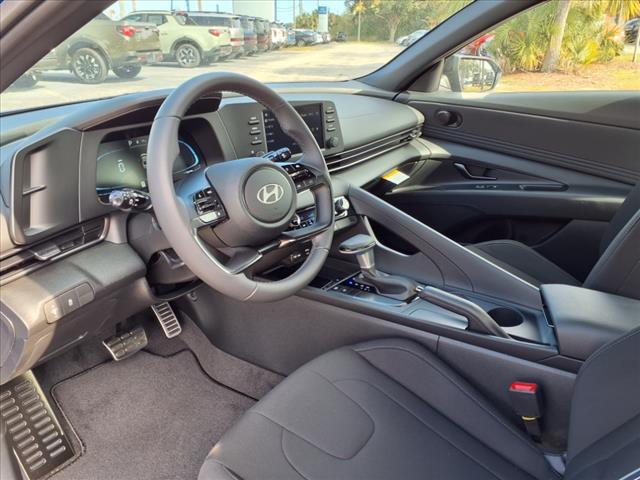 Photo of 2025 Intense Blue Hyundai ELANTRA