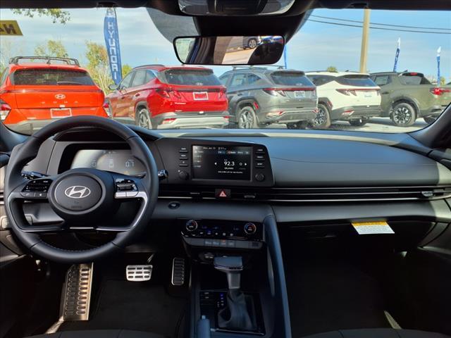 Photo of 2025 Intense Blue Hyundai ELANTRA