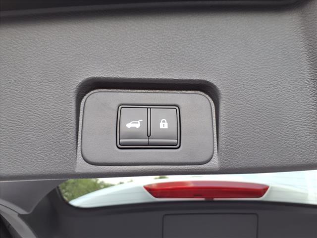 Photo of 2024 Brilliant Silver Metallic Nissan Rogue