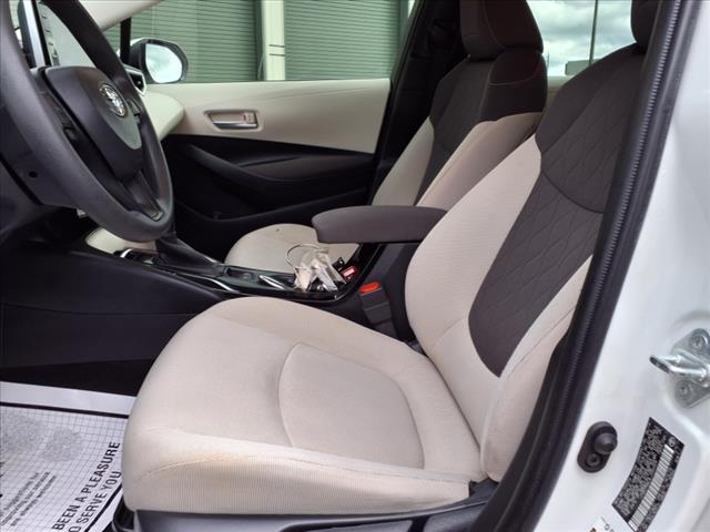Photo of 2020 White Toyota Corolla