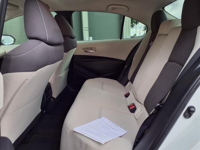 Photo of 2020 White Toyota Corolla