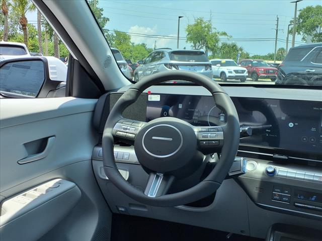 Photo of 2025 Atlas White Hyundai KONA