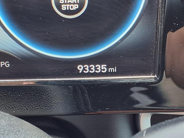 Photo of 2021 Phantom Black Hyundai ELANTRA