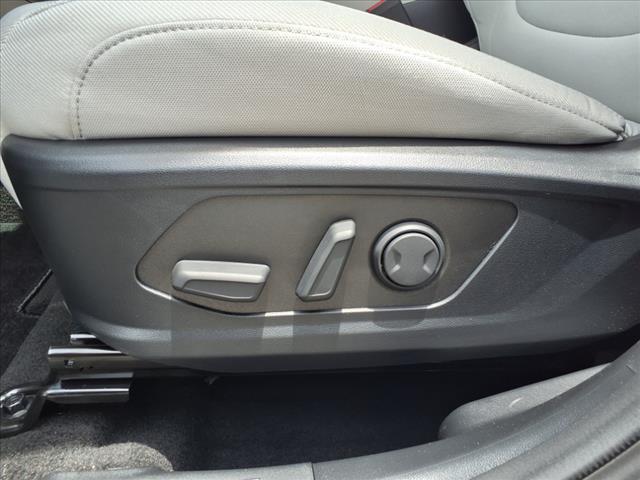 Photo of 2025 Ecotronic Gray Hyundai TUCSON