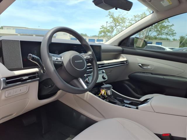 Photo of 2025 Ecotronic Gray Hyundai TUCSON