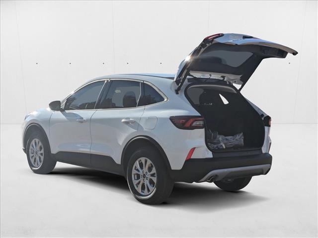 Photo of 2025 Oxford White Ford Escape