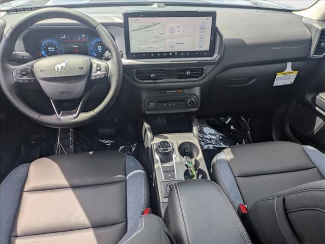 Photo of 2025 Azure Gray Metallic Tri-Coat Ford Bronco Sport