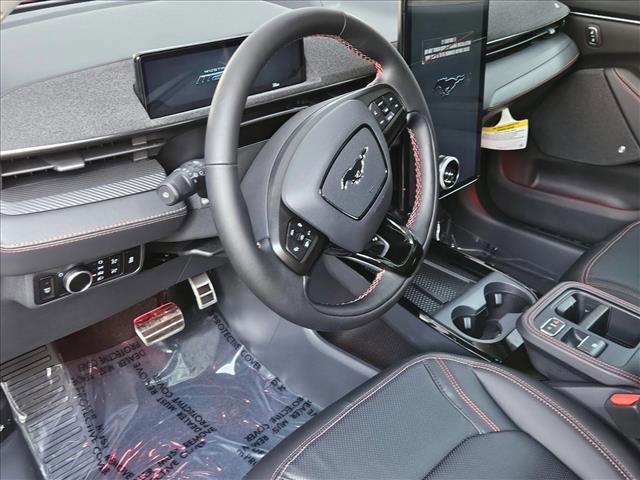 Photo of 2025 Molten Magenta Metallic Tinted Clearcoat Ford Mustang Mach-E