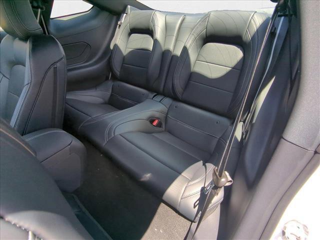 Photo of 2025 Oxford White Ford Mustang