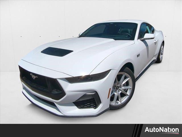 Photo of 2025 Oxford White Ford Mustang