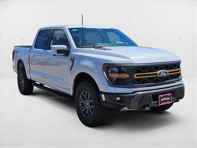 Photo of 2025 Space White Metallic Ford F-150