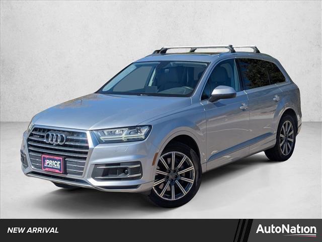 Photo of 2018 Florett Silver Metallic Audi Q7