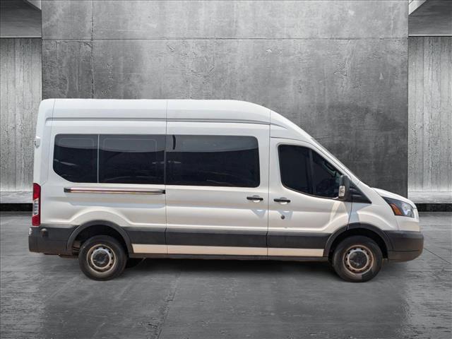 Photo of 2019 Oxford White Ford Transit-250
