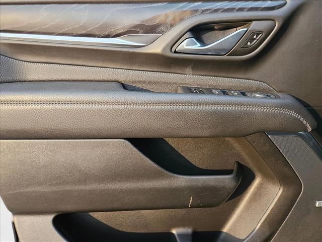 Photo of 2022 Black GMC Yukon XL