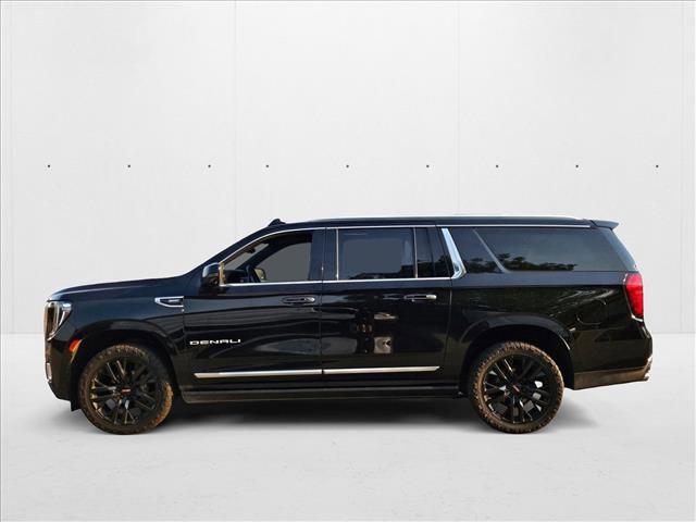 Photo of 2022 Black GMC Yukon XL