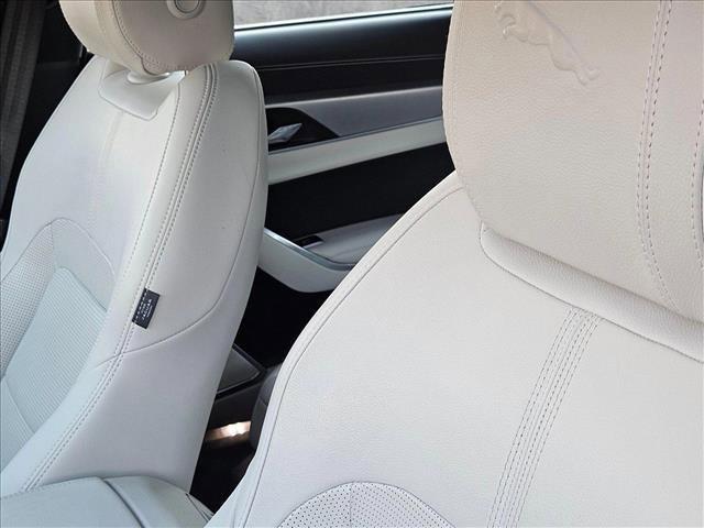 Photo of 2022 Silicon Silver Premium Metallic Jaguar XF