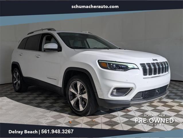 Photo of 2020 Bright White Clearcoat Jeep Cherokee