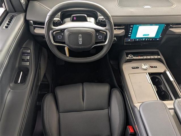 Photo of 2025 Flight Blue Lincoln Navigator