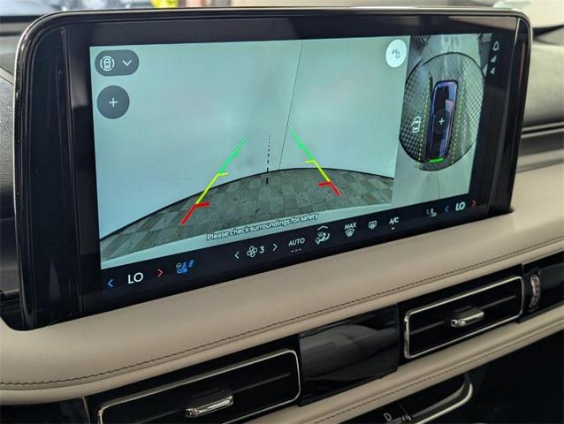 Photo of 2025 Pristine White Lincoln Aviator