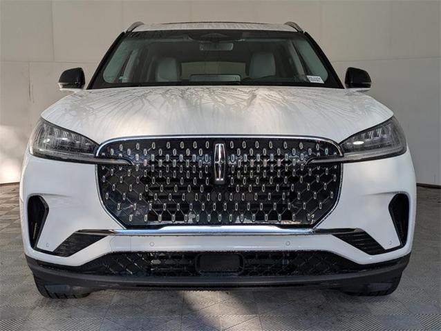 Photo of 2025 Pristine White Lincoln Aviator