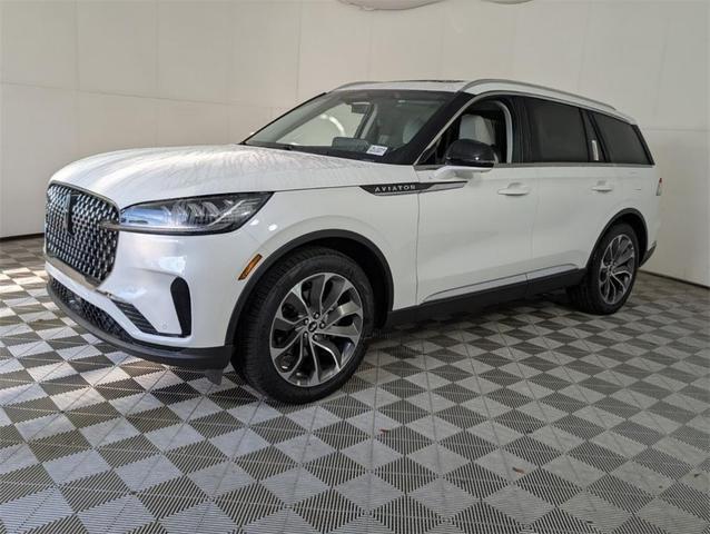 Photo of 2025 Pristine White Lincoln Aviator