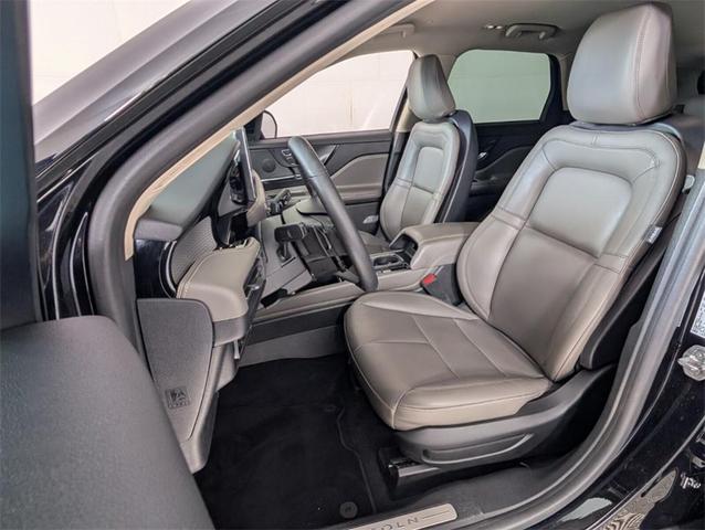 Photo of 2023 Infinite Black Metallic Lincoln Corsair
