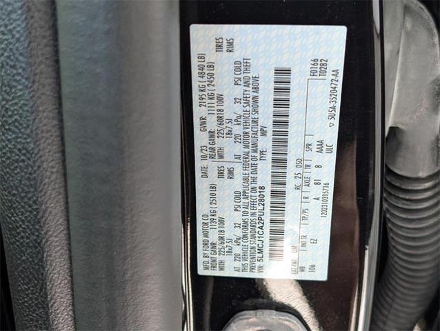 Photo of 2023 Infinite Black Metallic Lincoln Corsair