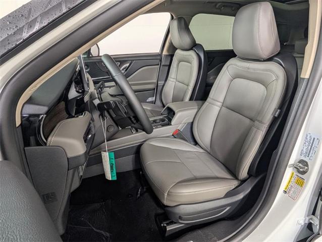 Photo of 2025 Lincoln Corsair