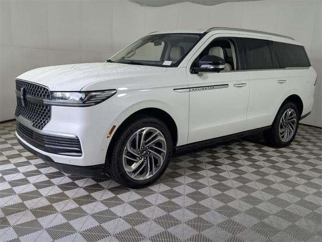 Photo of 2025 Lincoln Navigator
