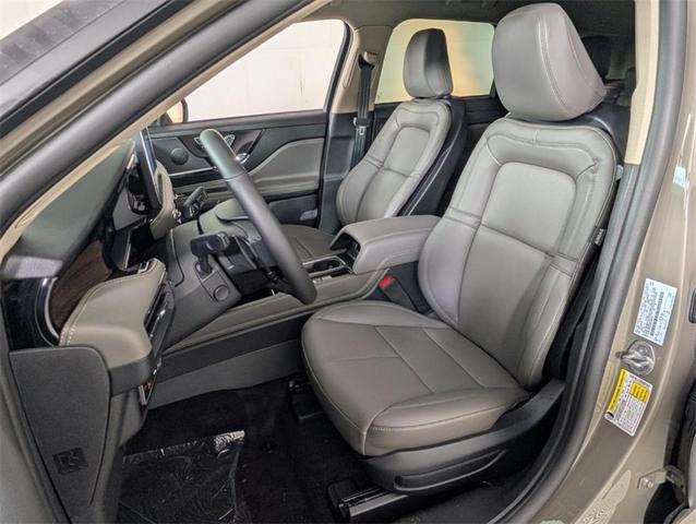 Photo of 2025 Harbor Gray Metallic Lincoln Corsair