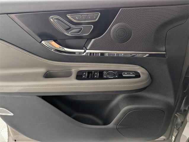 Photo of 2025 Harbor Gray Metallic Lincoln Corsair