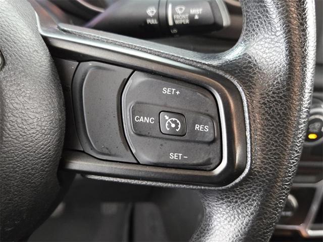 Photo of 2018 Granite Crystal Clearcoat Metallic Jeep Wrangler Unlimited