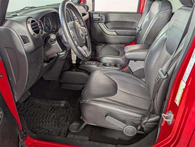 Photo of 2016 Firecracker Red Clearcoat Jeep Wrangler Unlimited