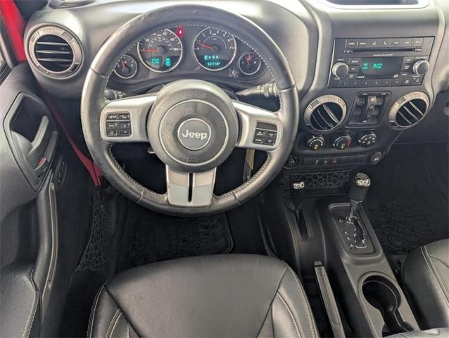 Photo of 2016 Firecracker Red Clearcoat Jeep Wrangler Unlimited