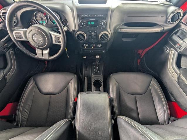 Photo of 2016 Firecracker Red Clearcoat Jeep Wrangler Unlimited