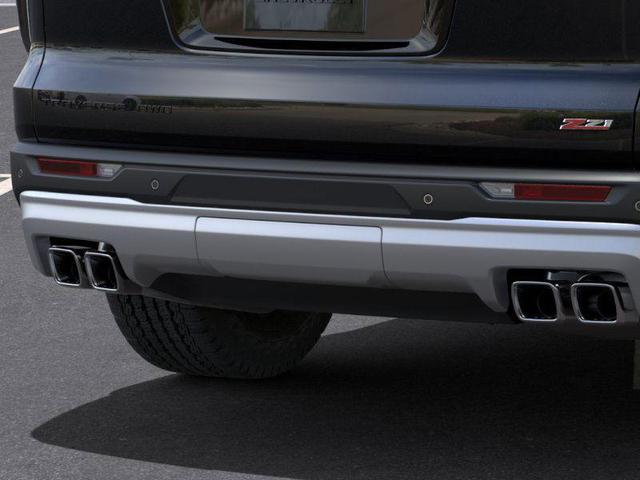 Photo of 2025 Black Chevrolet Traverse