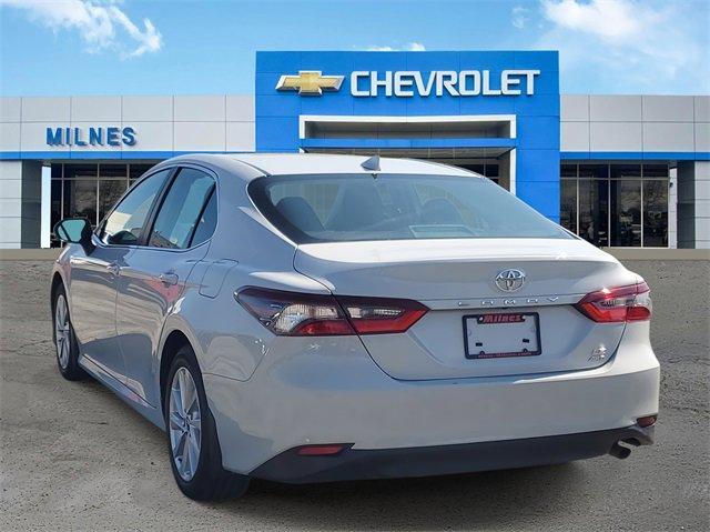 Photo of 2023 Ice Toyota Camry