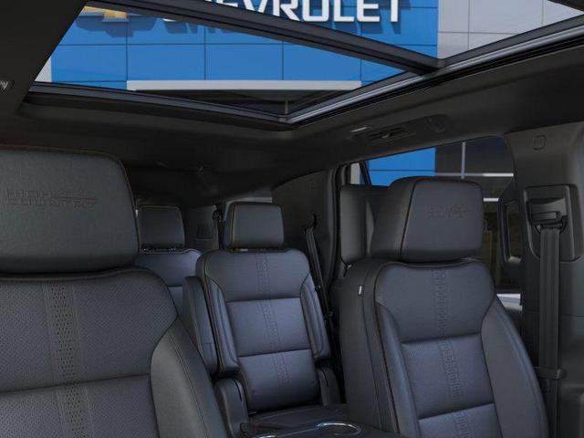 Photo of 2025 White Chevrolet Tahoe