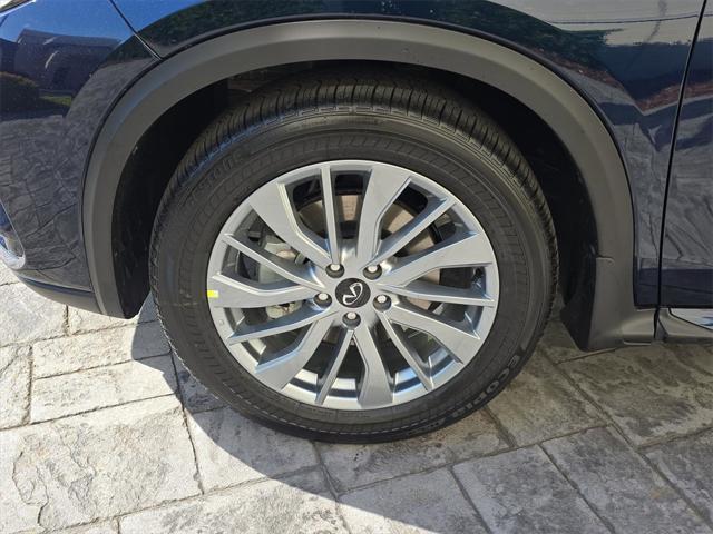 Photo of 2025 Blue INFINITI QX50