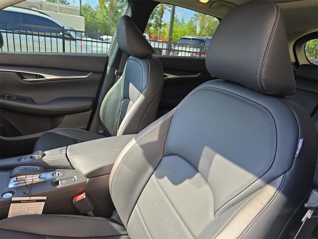 Photo of 2025 Blue INFINITI QX50