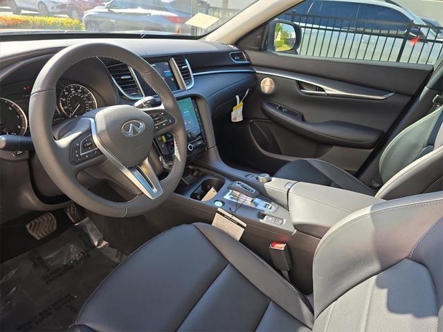 Photo of 2025 Blue INFINITI QX50