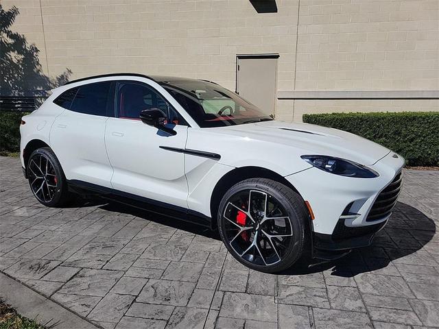 Photo of 2025 Zenith White Aston Martin DBX