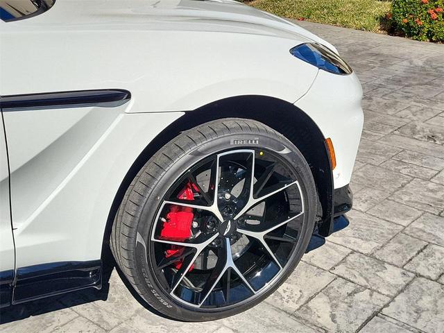 Photo of 2025 Zenith White Aston Martin DBX