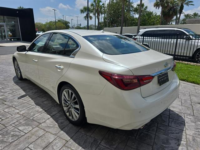 Photo of 2022 Majestic White INFINITI Q50