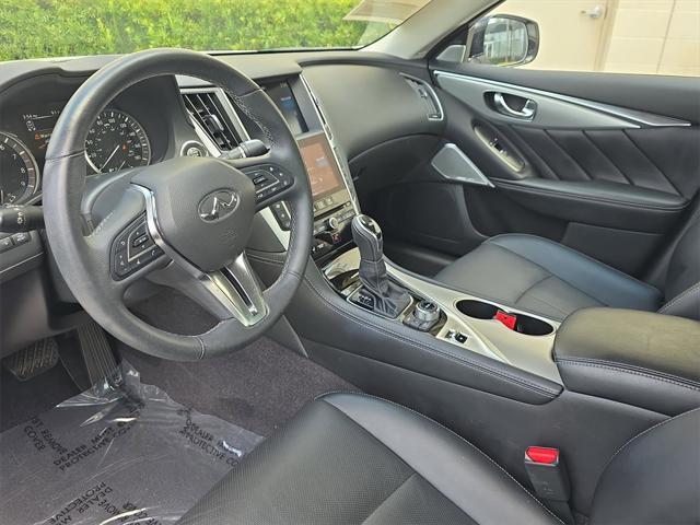 Photo of 2022 Majestic White INFINITI Q50