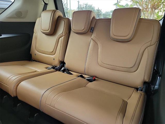 Photo of 2025 Grand Blue INFINITI QX80