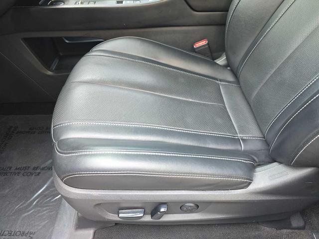 Photo of 2023 Mineral Black INFINITI QX60
